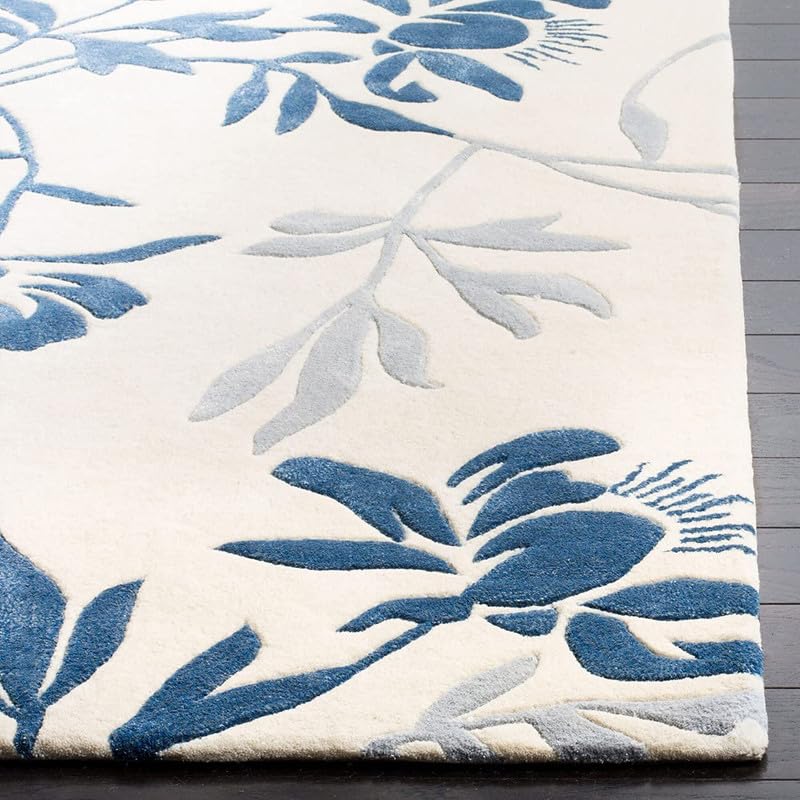 Blue & White Floral Hand-Tufted Wool Rug – Elegant Handmade Designer Carpet