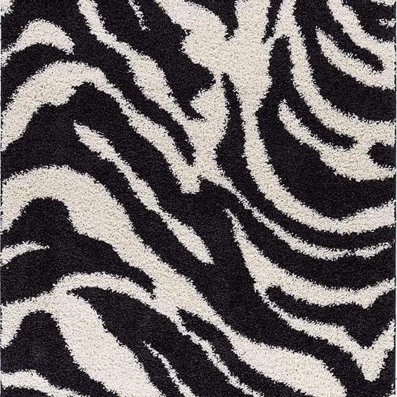Handcrafted Zebra Stripes Shaggy Carpet