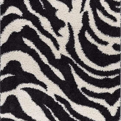 Handcrafted Zebra Stripes Shaggy Carpet