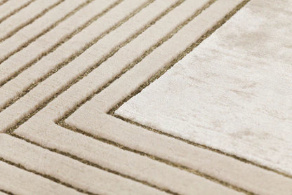 Handwoven Wool & Viscose Luxury Rug